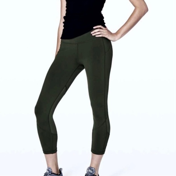 lululemon athletica Pants - Lululemon Pace Rival Crop
Dark Olive, Camo